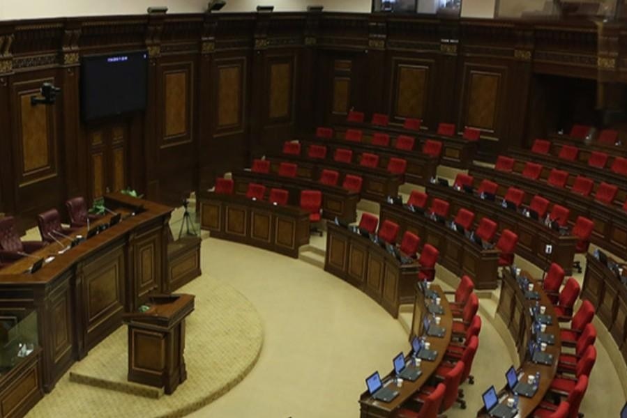 Հունիսի 3-ին ԱԺ արտահերթ նիստ՝ ընդդիմության նախաձեռնած հայ-ադրբեջանական և հայ-թուրքական հարաբերությունների օրակարգով 