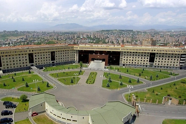 Հայ զինվորականների գերեվարման վերաբերյալ ՀՀ ՊՆ-ն պարզաբանումներ է սպասում Արցախի ՊԲ-ից