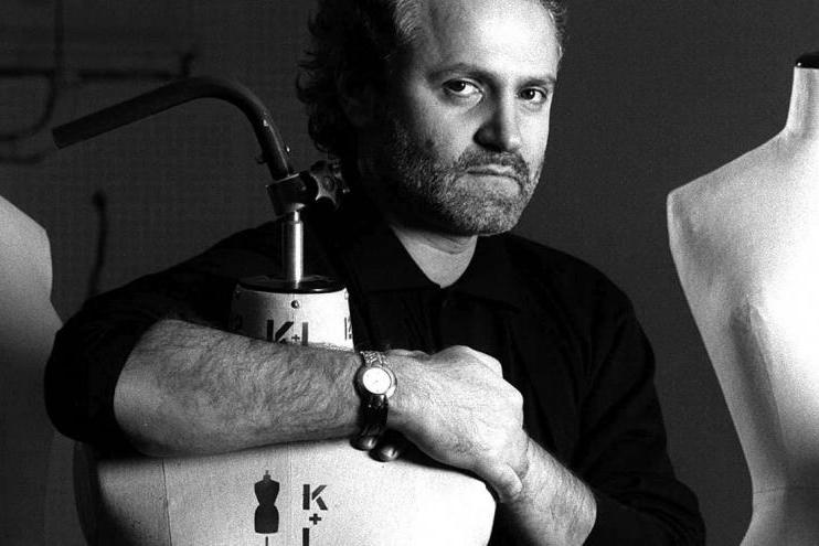 Занимаясь модой, я рождаюсь и умираю каждый божий день: правила жизни Джанни Версаче 